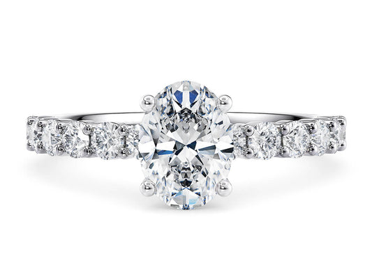 Akinia Oval Shape Claw Diamond Band 2.30 mm