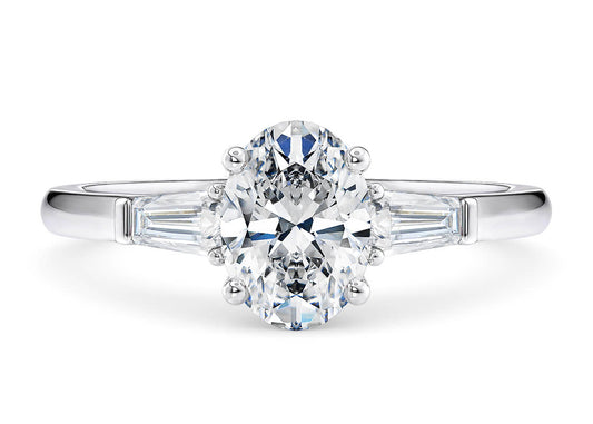 Alexandria Oval Shape Claw Trilogy 1.90 mm