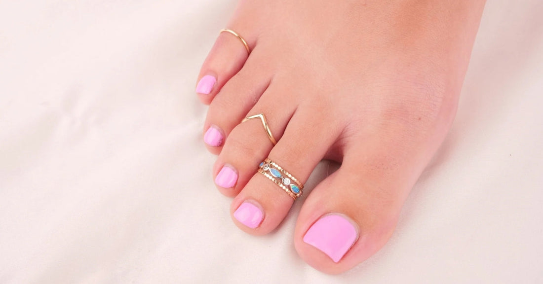 Style Toe Rings The 8 Expert Tips for Wearing Toe Rings with Style
