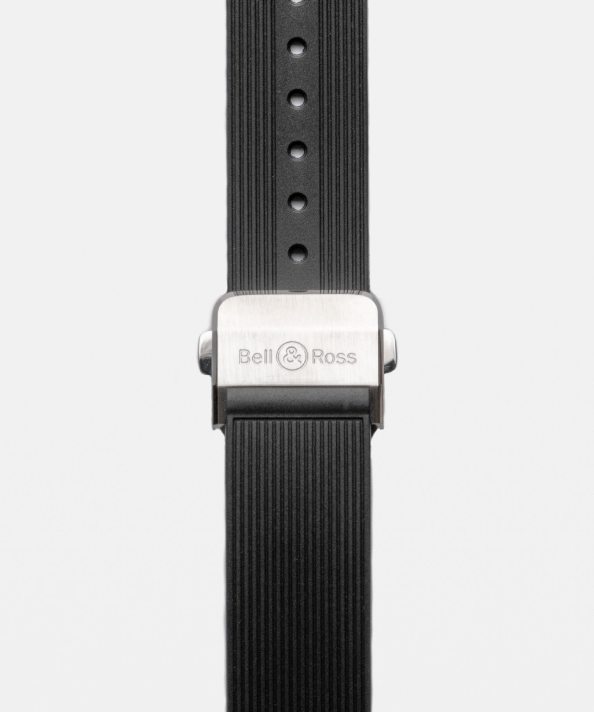 Bell & Ross BR-05 GMT White 41 MM BR05G-SI-ST/SST