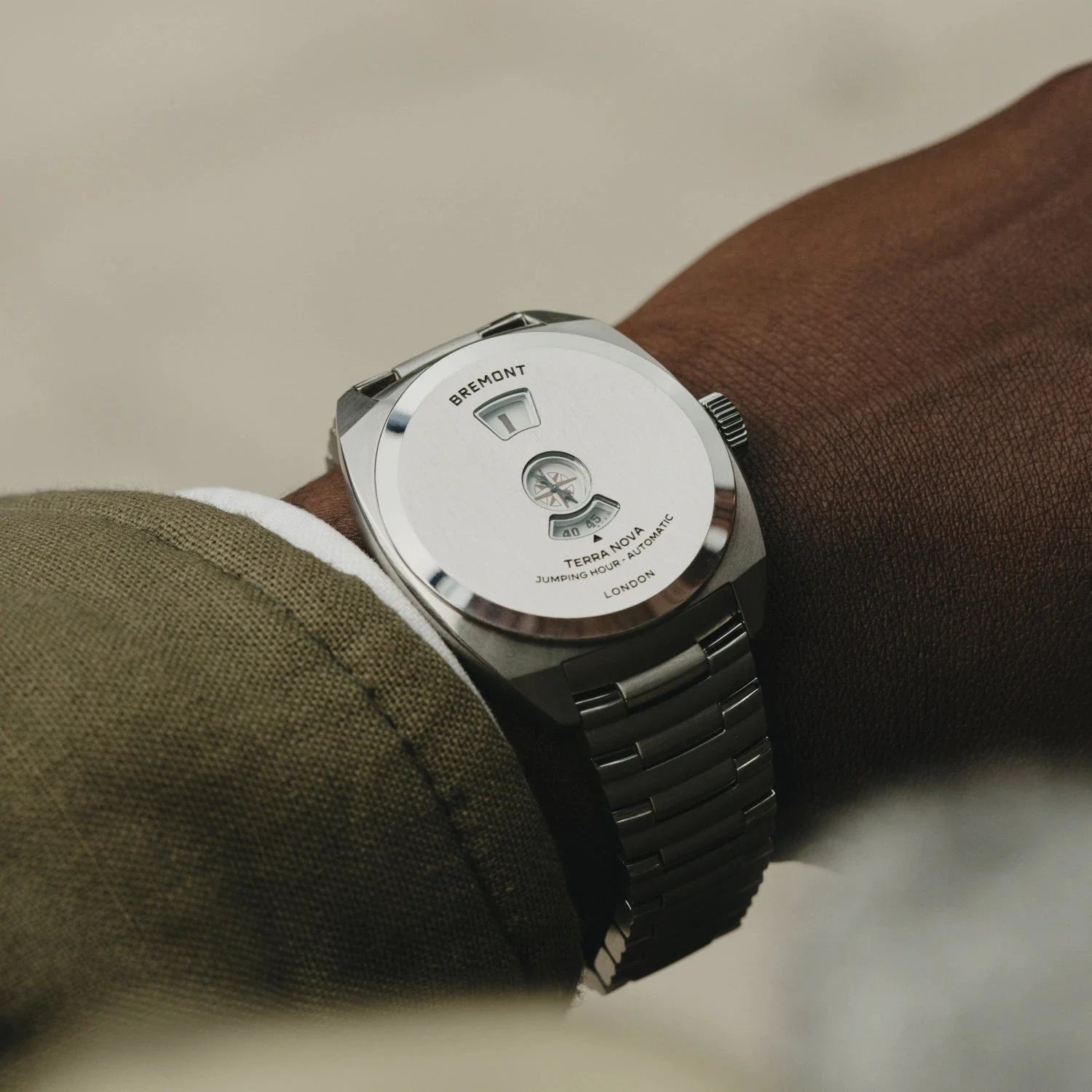 Bremont Terra Nova Jumping Hour TN38-JH-SS-CC-B