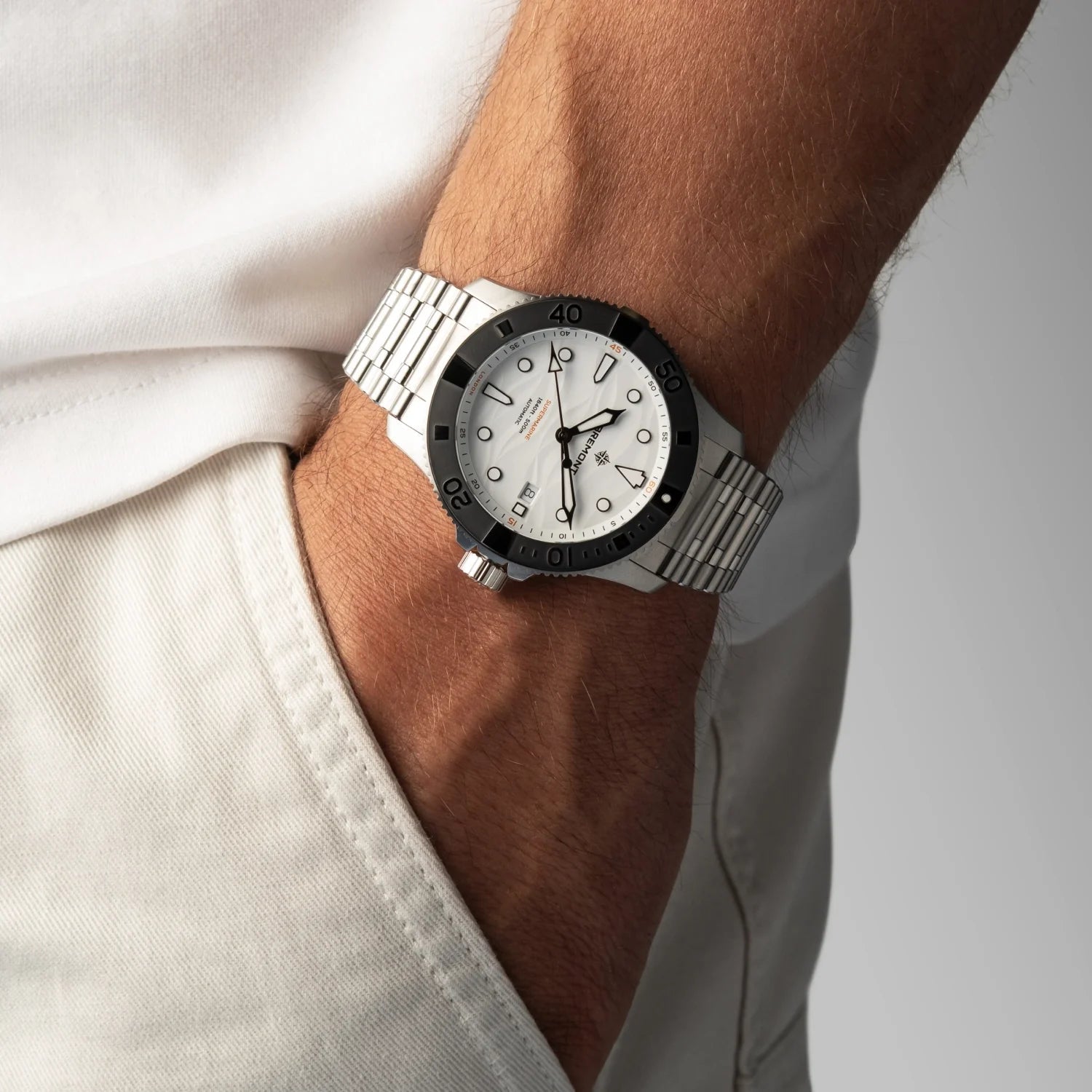 Bremont Supermarine 500m, Polar White SM43-DT-SS-WH-B