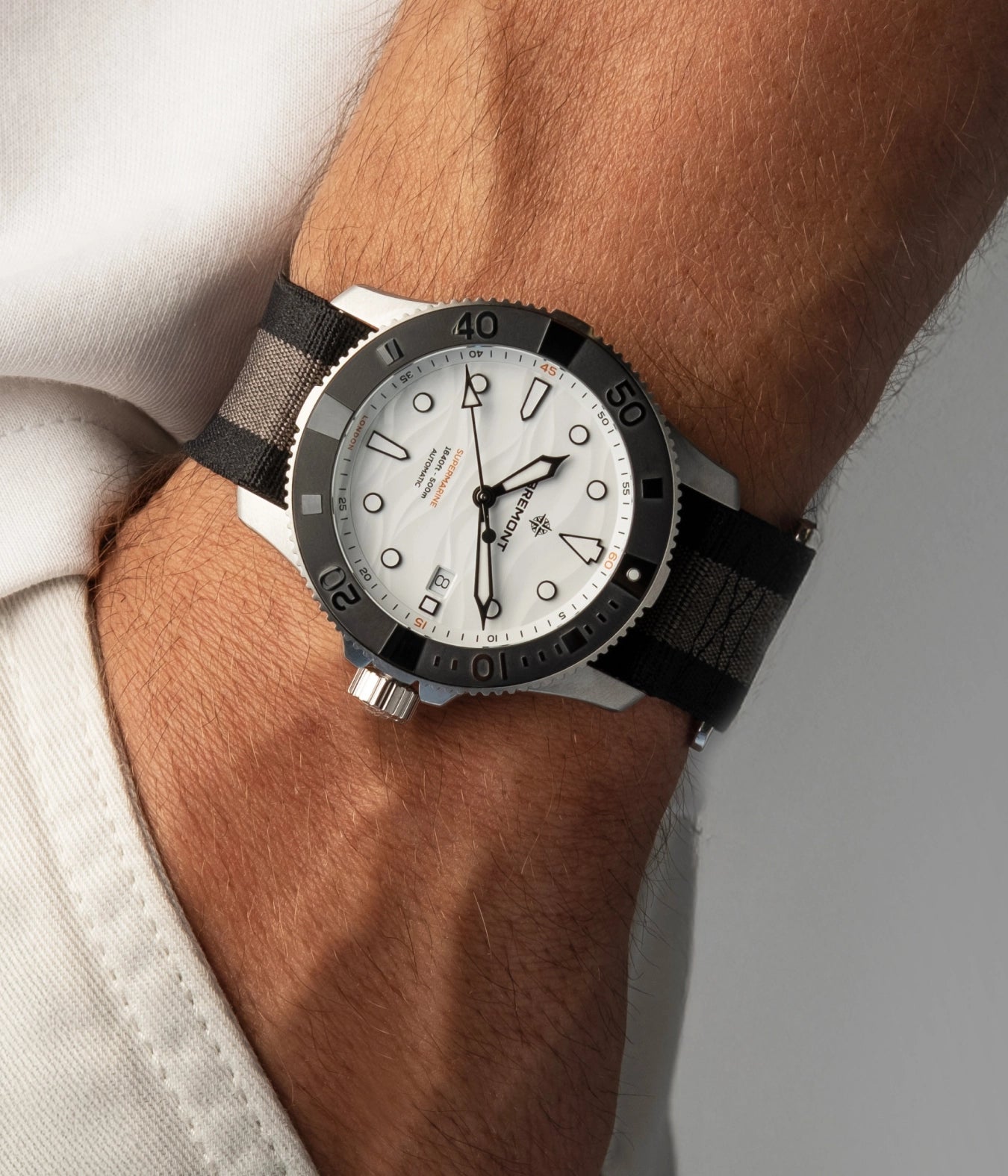 Bremont Supermarine 500m, Polar White SM43-DT-SS-WH-N-S