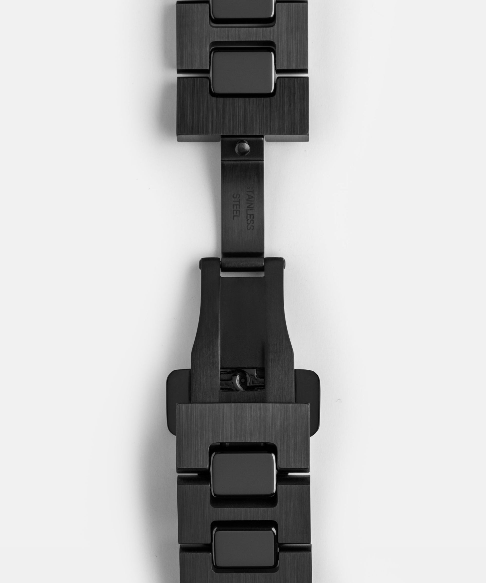 Bell & Ross BR-05 Skeleton Phantom Ceramic BRX5R-BO-TC/SRB