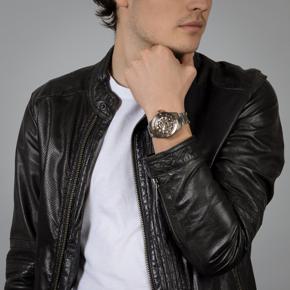 Rado Captain Cook High-Tech Ceramic Skeleton R32148162