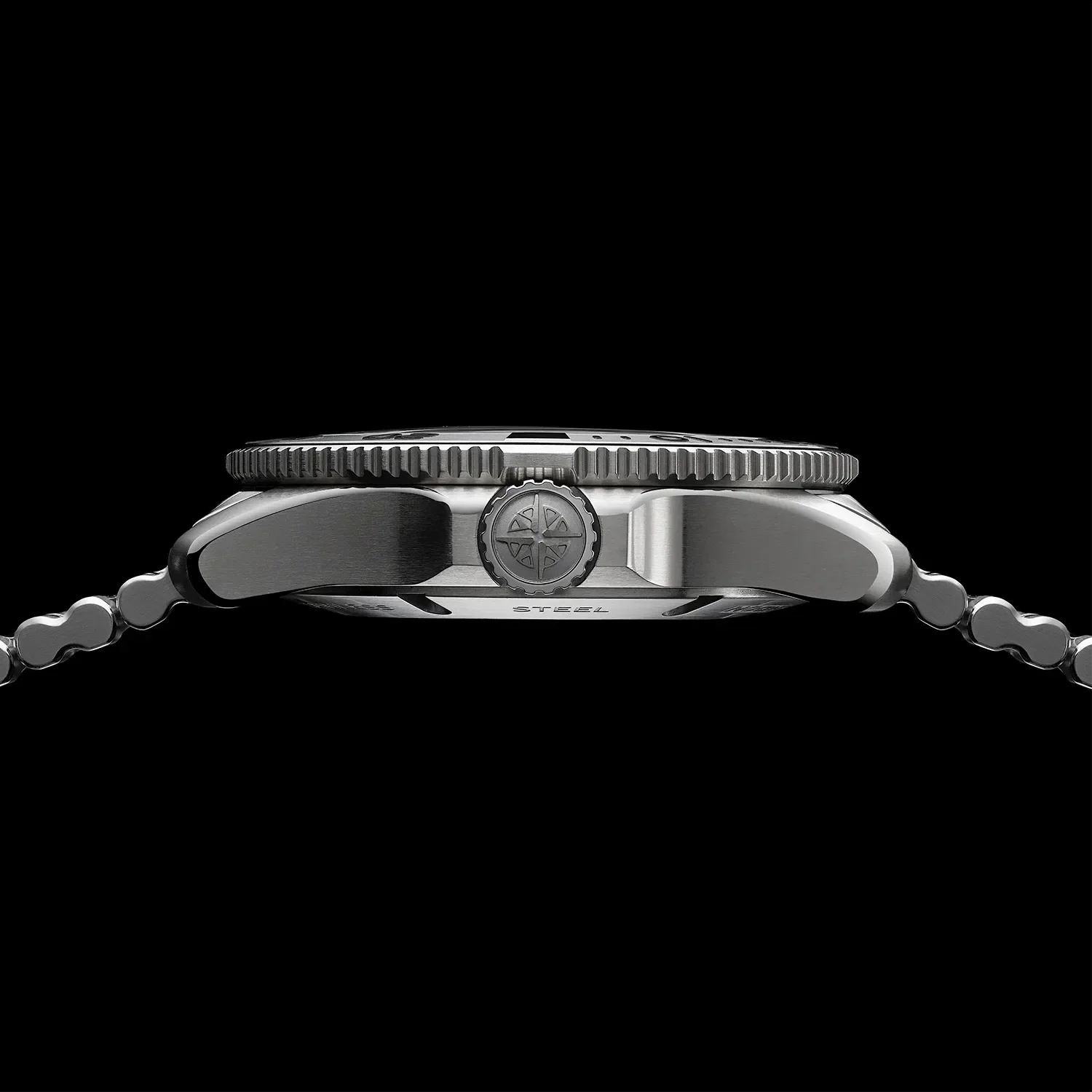 Bremont Supermarine 500m, Polar White SM43-DT-SS-WH-B